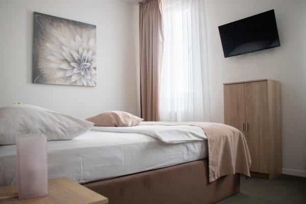 Double room with double bed